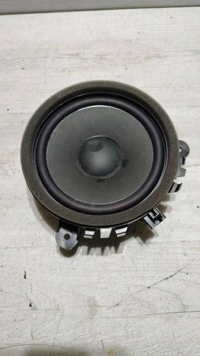 Volvo V40 II 2018r speaker