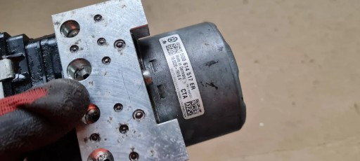 Q3 83A Servo frein ABS Module 2.0 TFSI 5Q0614517ER VW AUDI