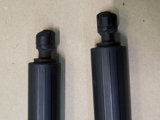 SILOWNIKI 2 pcs. of rear bonnet boot electrics ALFA ROMEO TONALE OE