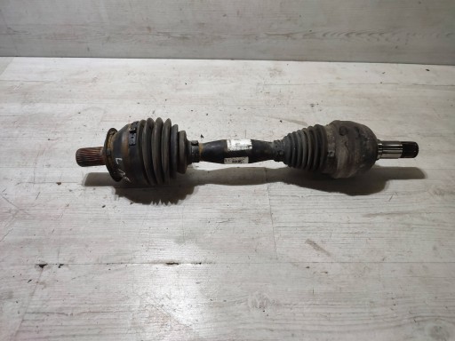 Mercedes-Benz GLA W156 2015 left side semi-axis front