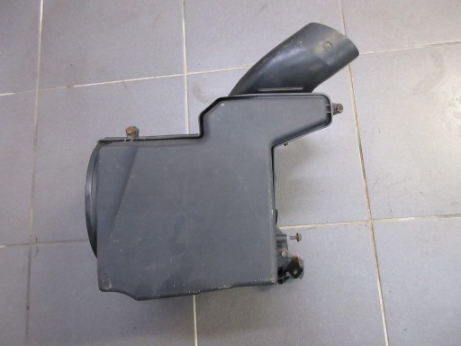 AV61-9C679-A - КОРПУС ПОВІТРЯНОГО ФІЛЬТРА FORD C-MAX MK2 1.6 TDCI