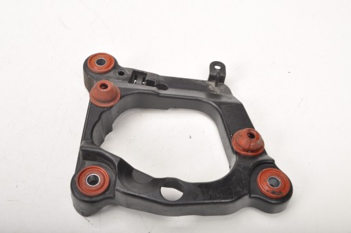 ROLLS-ROYCE WRAITH RR5 6.6 КРІПЛЕННЯ НАСОСА ABS