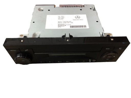 A0004467462 - РАДІО MERCEDES ACTROS MP4 2012 0004467462
