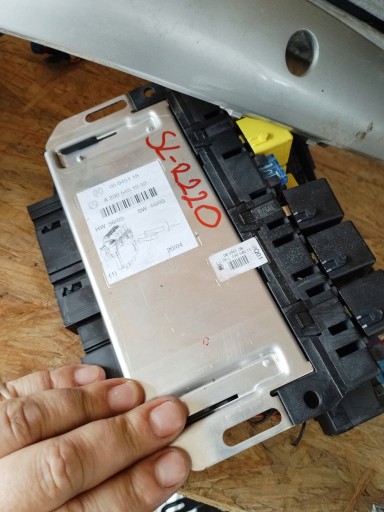 A2305451932 - MERCEDES R230 SL 500 MODUL SAM BOX 04R NEEDLE