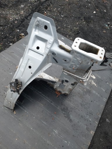 ПЕРЕДНЯ ЧВЕРТЬ РАМА BMW X5 E70