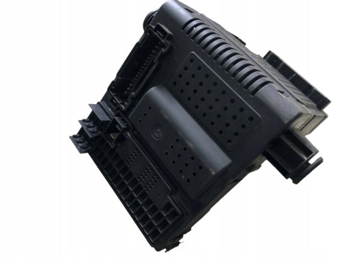 VOLVO S60 КОРОБКА ЗАПОБІЖНИКІВ CEM МОДУЛЬ 30728542