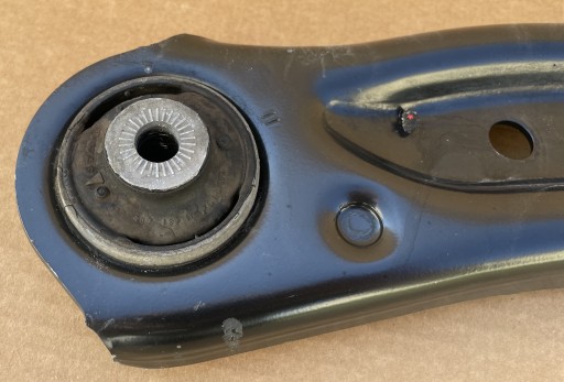 arm front right 81A407152F AUDI Q2 T-ROC original as new