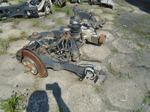 VOLVO XC60 И ЗАДНЯЯ ПРАВАЯ ПОДВЕСКА СТУПИЦА 4X4 4WD