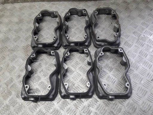 ОСНОВАНИЕ КРЫШКИ ГОЛОВКИ SCANIA 1398886