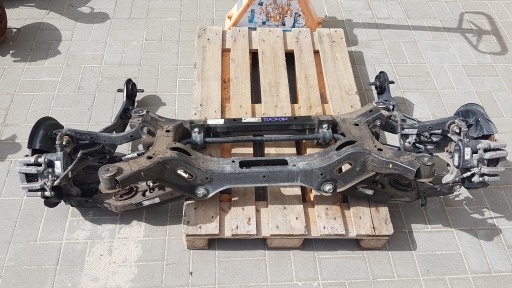 Hyundai tucson iii 18-20 балка задня підвіска