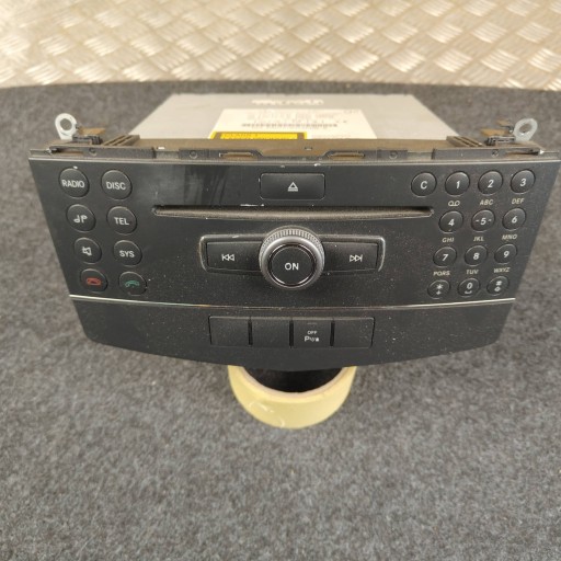 Stacja multimedialna radio navigazione Mercedes-Benz C W204 A2048700594