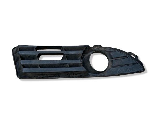 side grid of a bumper left side Volkswagen Polo 4 facelift 2009