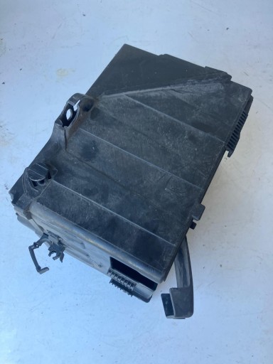 Gehäuse AKUMULATORA PEUGEOT 5008 3008 und