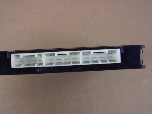 Toyota Auris II E180 module control unit SMARTKEY 89990-02370 8999002370