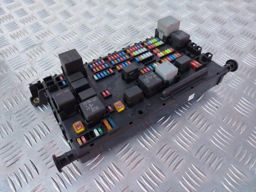 2150895 - Блок предохранителей daf 106 лифт