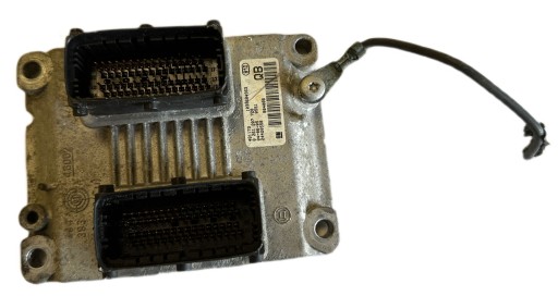 Компьютерный контроллер двигателя 24420558 opel corsa c 1.0b европа