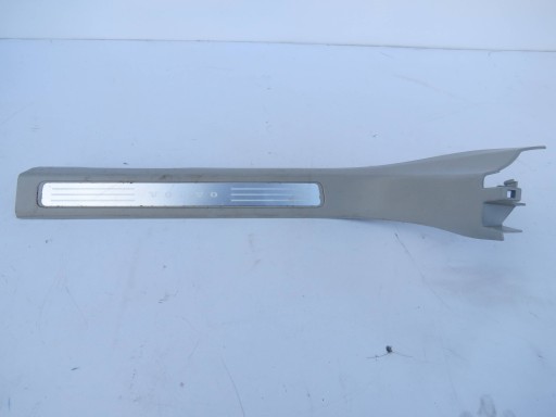 moulding cap of the threshold PODSWIETLANA VOLVO V90 T8 HYBRYDA 31377617
