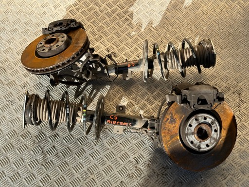 Поворотний кулак в комплекті лівий правий макферсон ситроен с5 аіркросс 1.6 thp