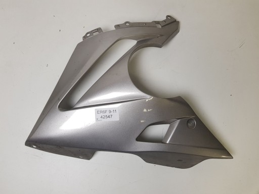 55028-0238 - KAWASAKI ER6F 09-11 ВИЛКА ЛІВИЙ НИЖНІЙ ОБТІЧНИК