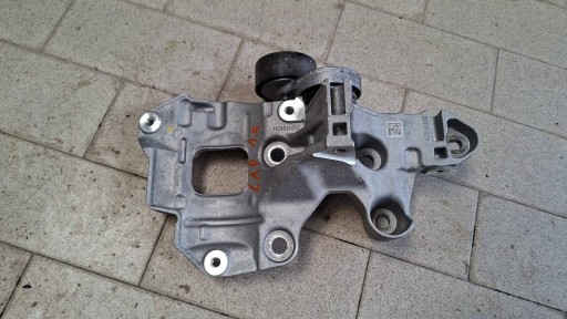 Support Support plaque Alternateur Renault Captur II 1.5 dci 117100072R