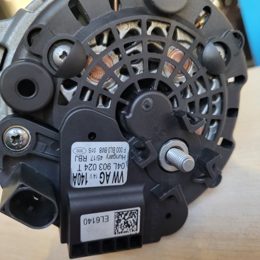 Генератор volkswagen oe 04l903024t