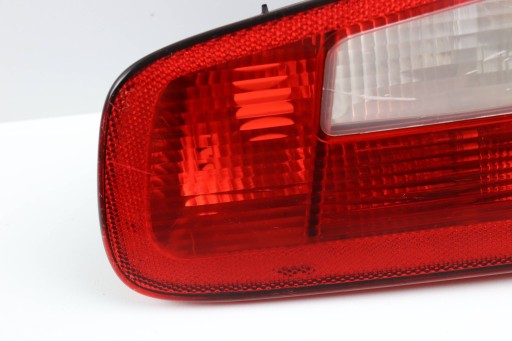 RENAULT LAGUNA II light right rear part rear to the bonnet HB EUROPA 8200002476