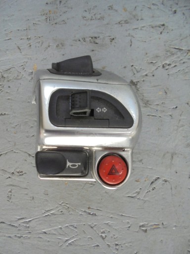 123453177 - Piaggio MP3 300 YOURBAN переключатель освещения manetk