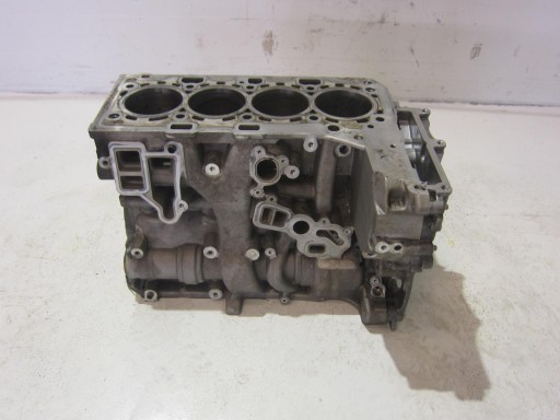 BMW X1 F48 B46 B46A20B F30 F20 X3 G01 BLOK of the engine 7647104 1025331
