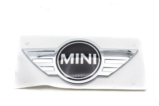 51147388120 - Передня емблема MINI F60