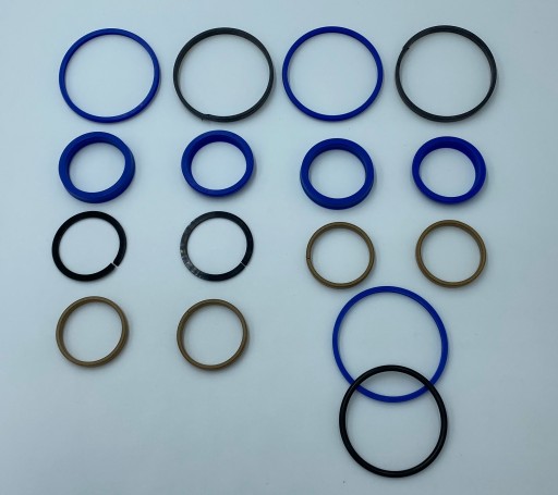 КОМПЛЕКТ УЩІЛЬНЕНЬ ПРИВОДУ 215-2023