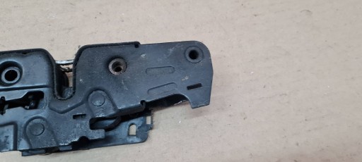A5 8T S5 bonnet latch lock supports POKRYWY 8K0823509D A4 B8 Q5 8R