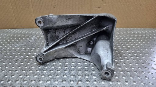 holder engine mount 7L8199308B AUDI Q7 4L TOUAREG 7P