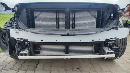 32234656 - VOLVO XC60 II 707 ПЕРЕДНІ РЕМНІ РАДІАТОРИ T5 T6 T8