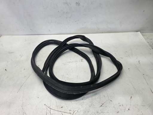 gasket bonnet boot AUDI A4 B8 AVANT 8K9827705B