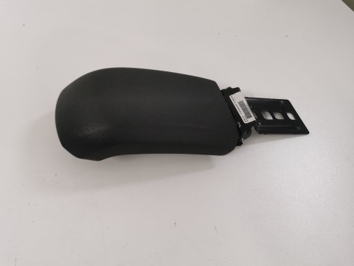 906006702 - FORD FIESTA MK7 LIFT 2013-17р. - подлокотник