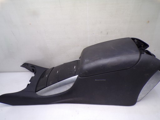 Подлокотник туннель MERCEDES W251 R класс