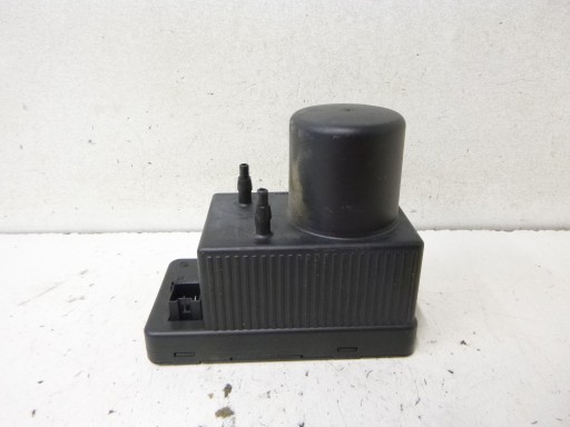 pump central of a lock Mercedes W211 2005r. 2038000048