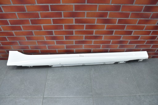 threshold moulding threshold right BMW 2 F46 m-packet