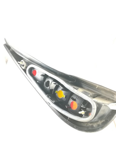 light rear RENAULT LAGUNA and (B56_. 556_) 1.8 (B56S/T/0) right VALEO