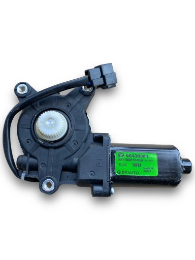Мотор стеклоподъемника daewoo nubira левый передний новый oe 96430381
