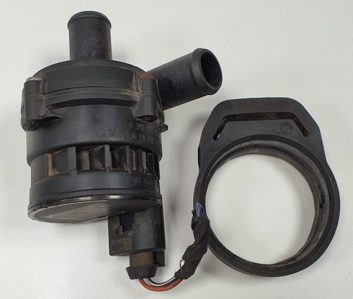 A2118350364 - Насос циркуляції води Мерседес Р-КЛ В251 А2118350364