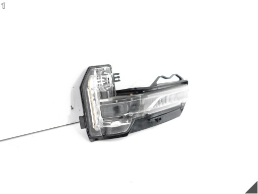 AUDI Q2 81A Q3 RSQ3 II F3 83A Blinkerleuchte Blinkleuchte Blinker Spiegel links