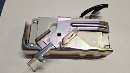 Модуль комп'ютер контролер mazda mx-30 mx30 dn4j-67-yky