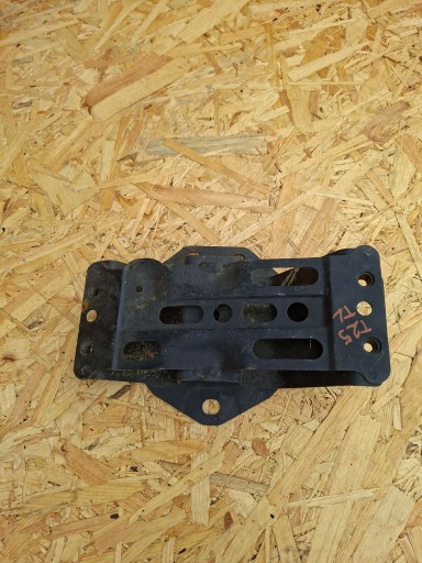 beam tip rear part rear left TOYOTA AVENSIS T25