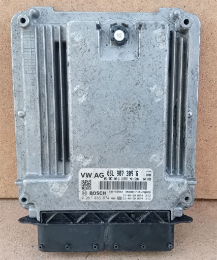 ЭБУ КОМПЬЮТЕРА УПРАВЛЕНИЯ ДВИГАТЕЛЕМ VW CRAFTER II 2.0 TDI 0281036674 05L907309G