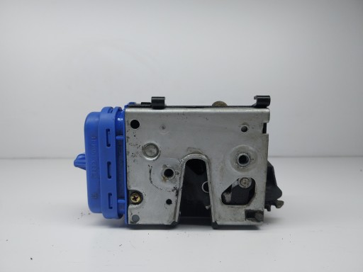 4A0839016D lock door right rear part AUDI A3 8L 5D europa