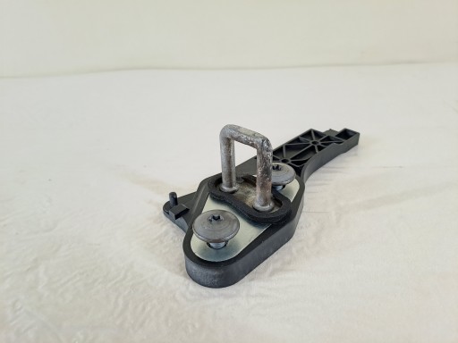 RYGIEL UCHO of a lock door BOCZNYCH PRAWYCH PEUGEOT EXPERT III 3 17r