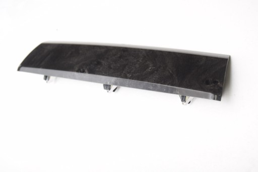 9391278 - BMW 5 G30 планка декор тунелю бардачка Осика