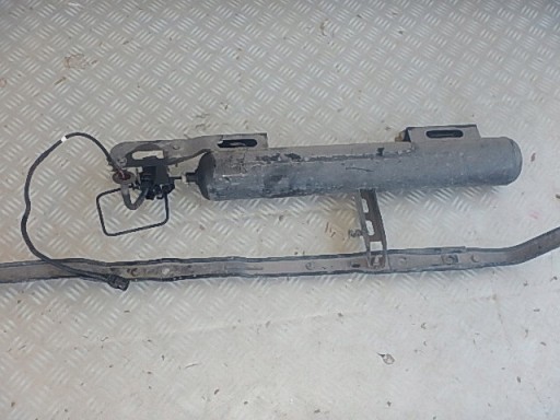 19811981 - Lexus rx 450 rx450h циліндр повітряного бака