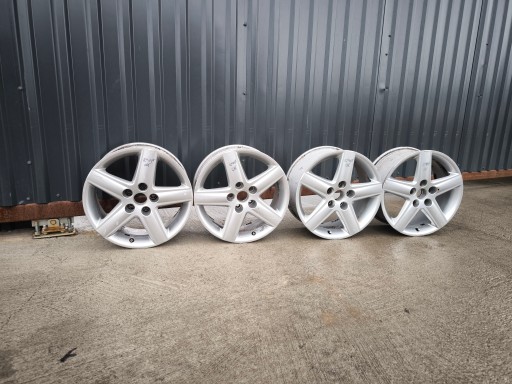 discs disc KOMPLET VW SKODA AUDI A4 A6 7.5J R17 ET45 4F0601025AF R*14* OK